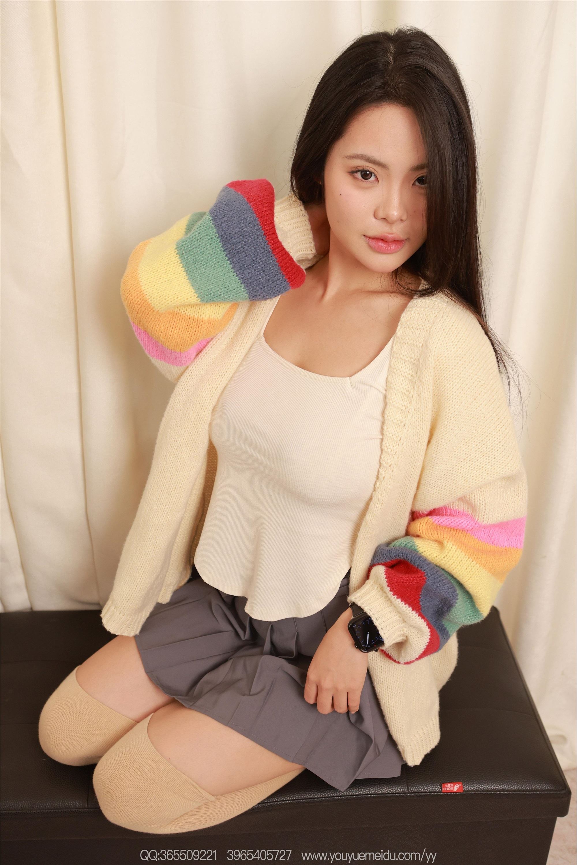 IESS异思趣向  2025.12.04 丝享家2228：兔兔《肉色过膝袜》